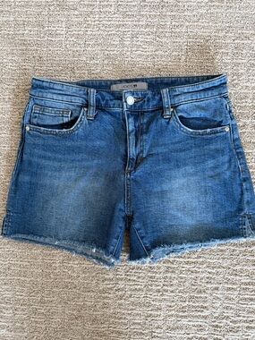 Joe's Jeans Medium Blue Frayed Hem Women's Denim Shorts Size 26